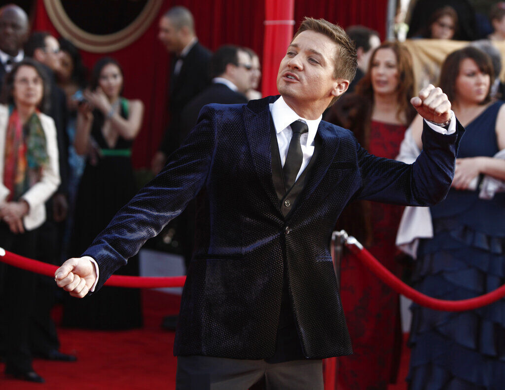 2010: Jeremy Renner